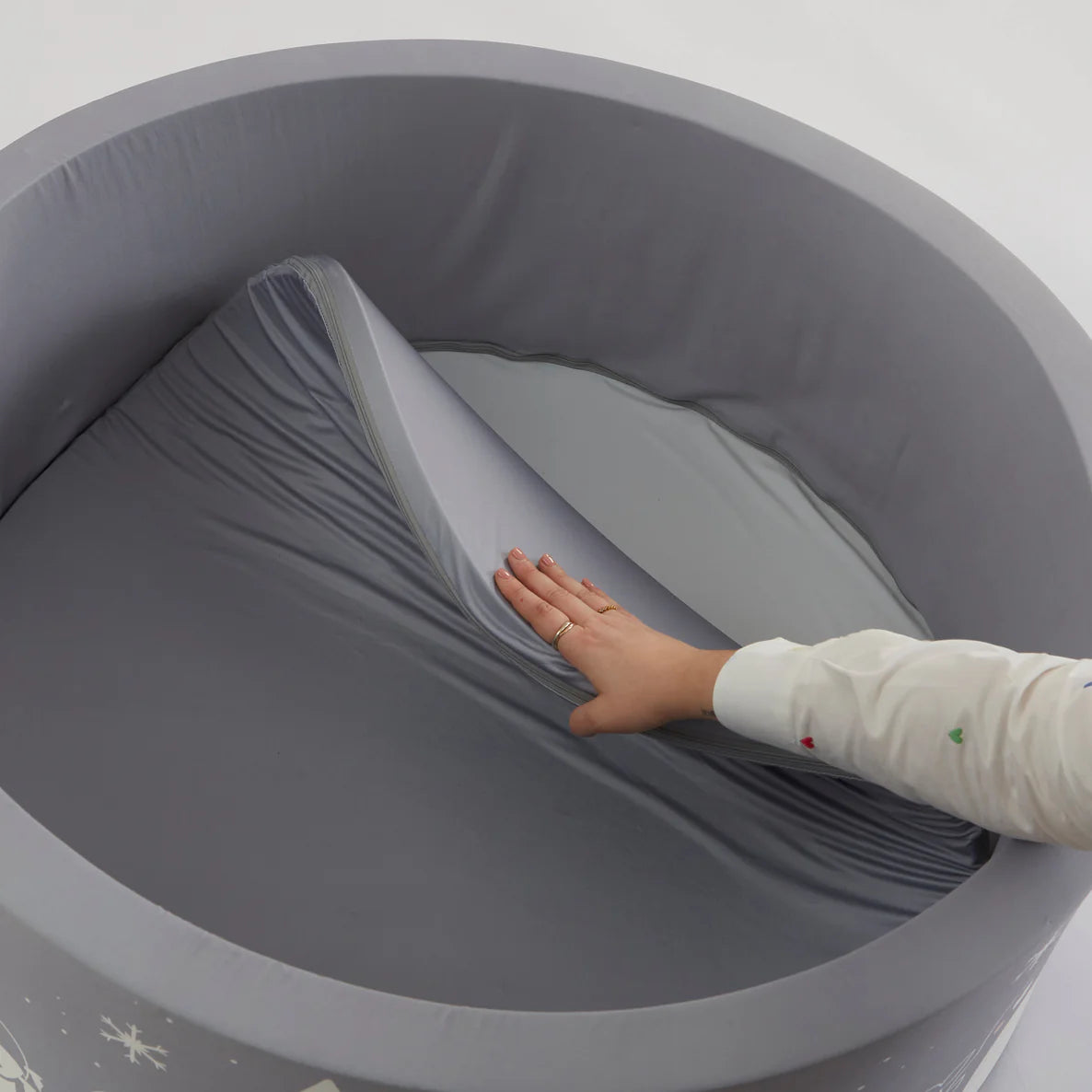 Arctic Ball Pit
