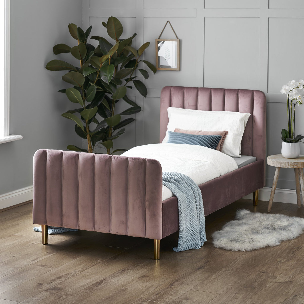 Gatsby Velvet Single Bed - Pink