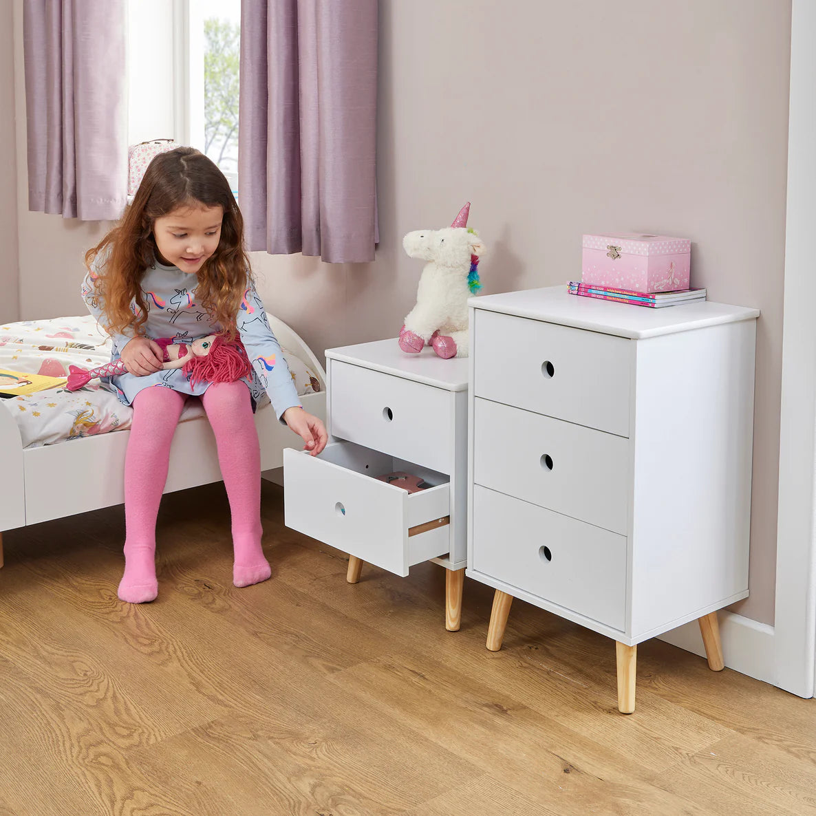 2 Drawer Bedside Cabinet