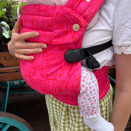 Nomad Air Baby Carrier - ROAR!