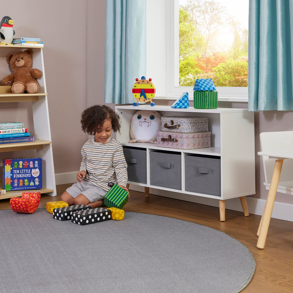 Kids Storage Shelf with Fabric Storage Bins