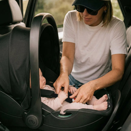 Rotating Infant Carrier Car Seat and Base - Black