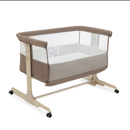 Neera Bedside Crib - Mocha