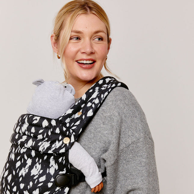 Nomad Air Monochrome Print Baby Carrier - Orca