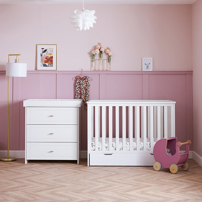 Evie 2 Piece Mini Nursery Set - White