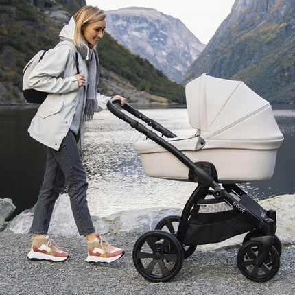 Noordi Fjordi V1 Leather 3-in-1 Travel System – Eco-Leather Pram with ThermoCot™ & i-Size Car Seat