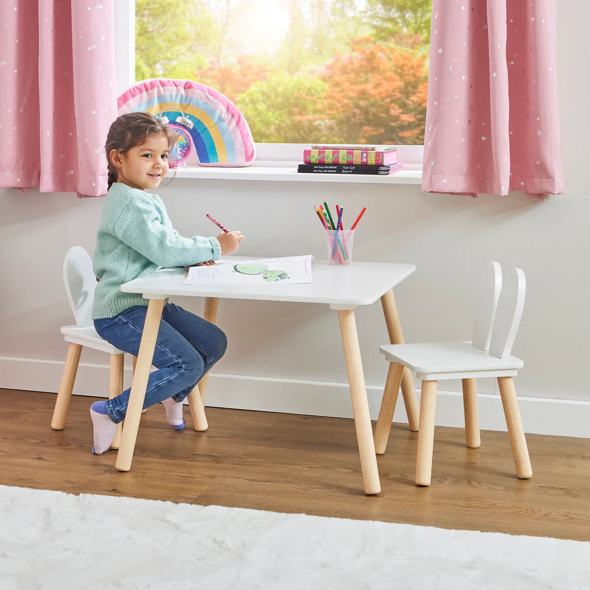 Bunny Table & 2 Chairs