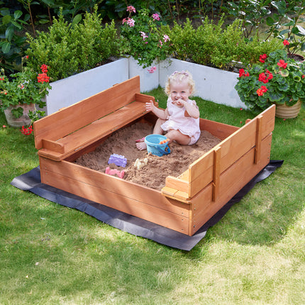 Sandpit with Seating
