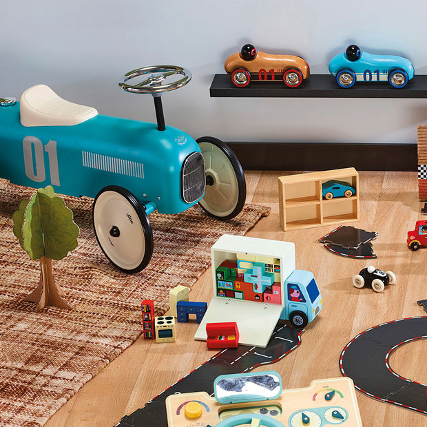 <h2>Ride On Metal Cars</h2>