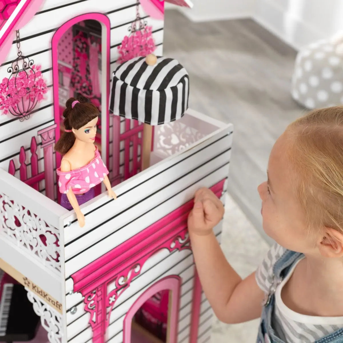 Kidkraft barbie best sale house with elevator