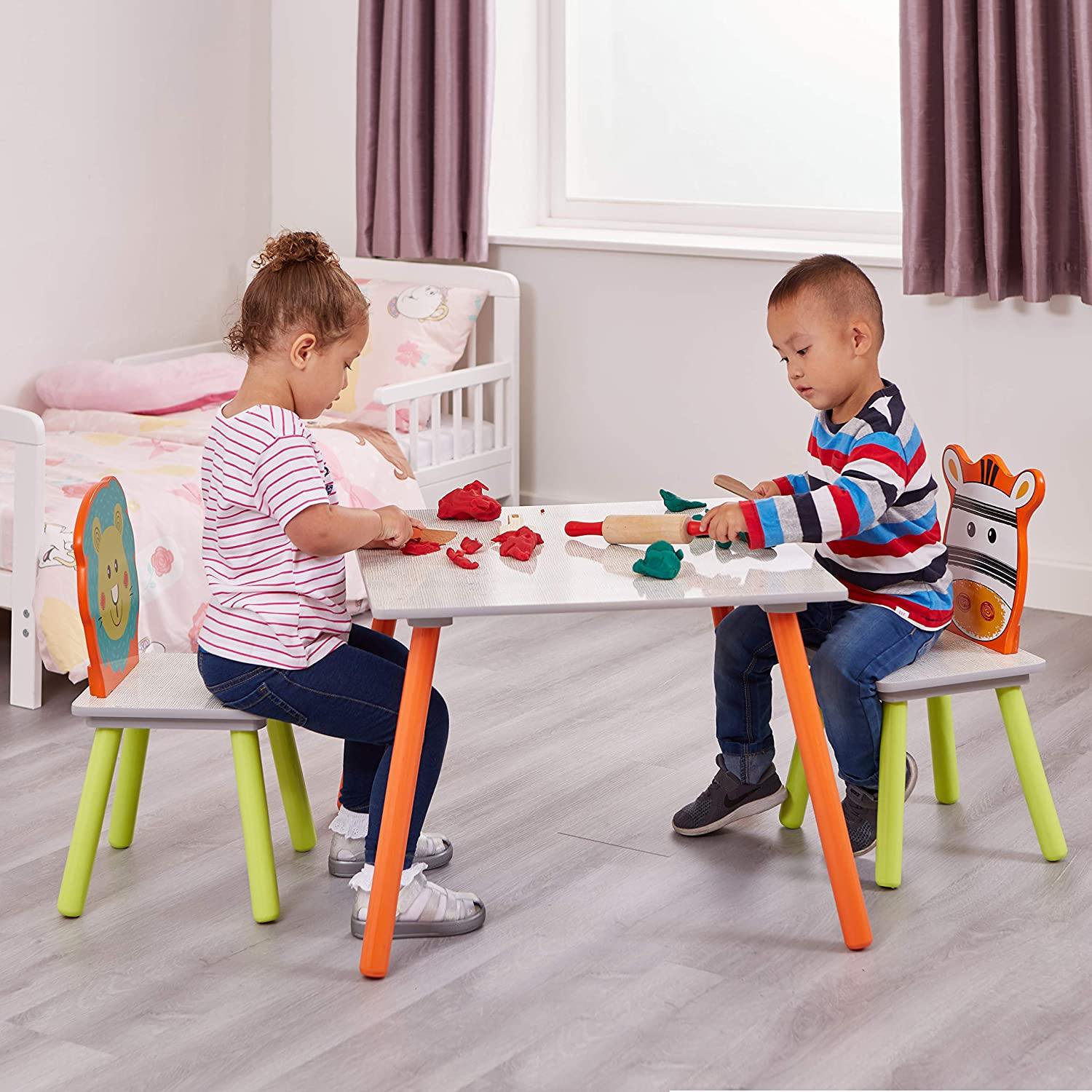Jungle - Lion & Zebra Grey Table & 2 Chair Set - Junior Bambinos