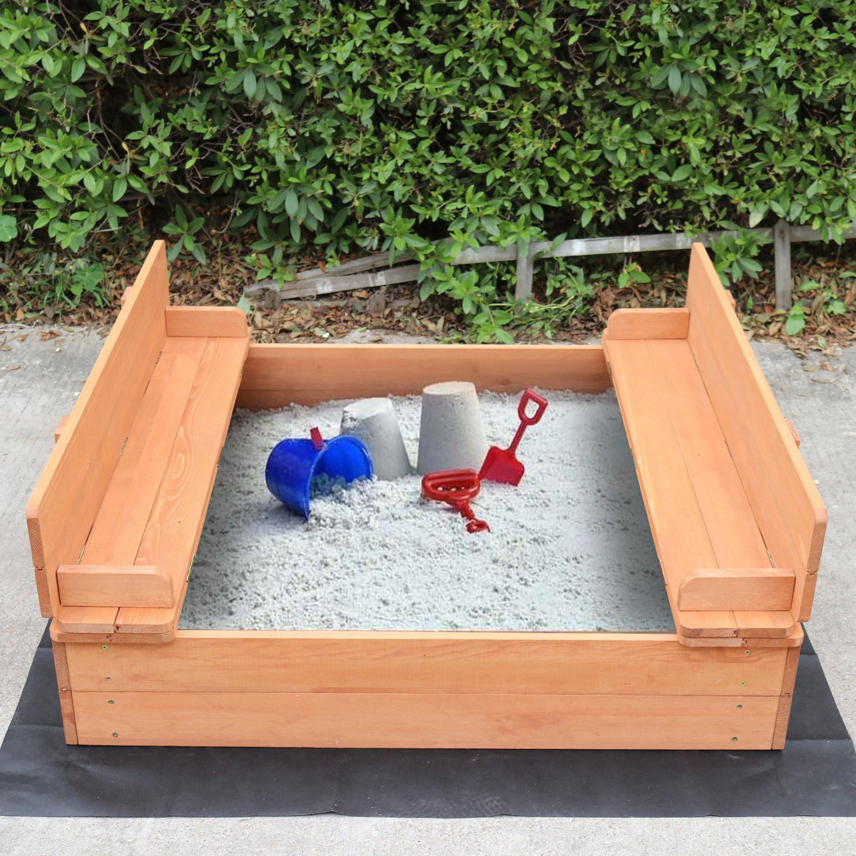 Sandpit with Seating - Junior Bambinos